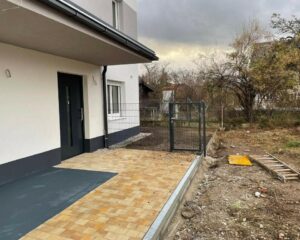Stabmattenzaun in Wiener Neustadt